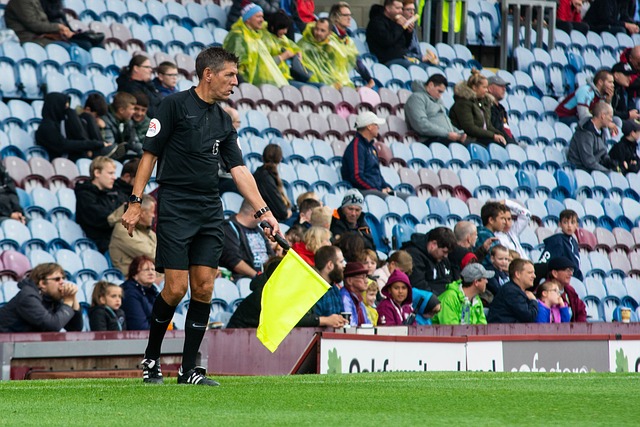 Feyenoord’s Slot: The Latest Dutch Coach Catching Premier League Attention