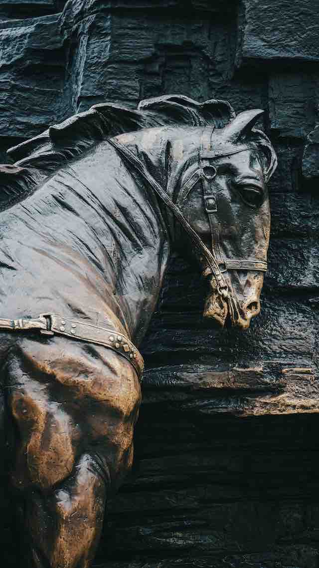 Breaking Boundaries: The Controversial Display of Nazi Sculptures in a German Museum