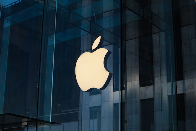 Apple Stock Hits Record, on the Cusp of $3 Trillion Market Value