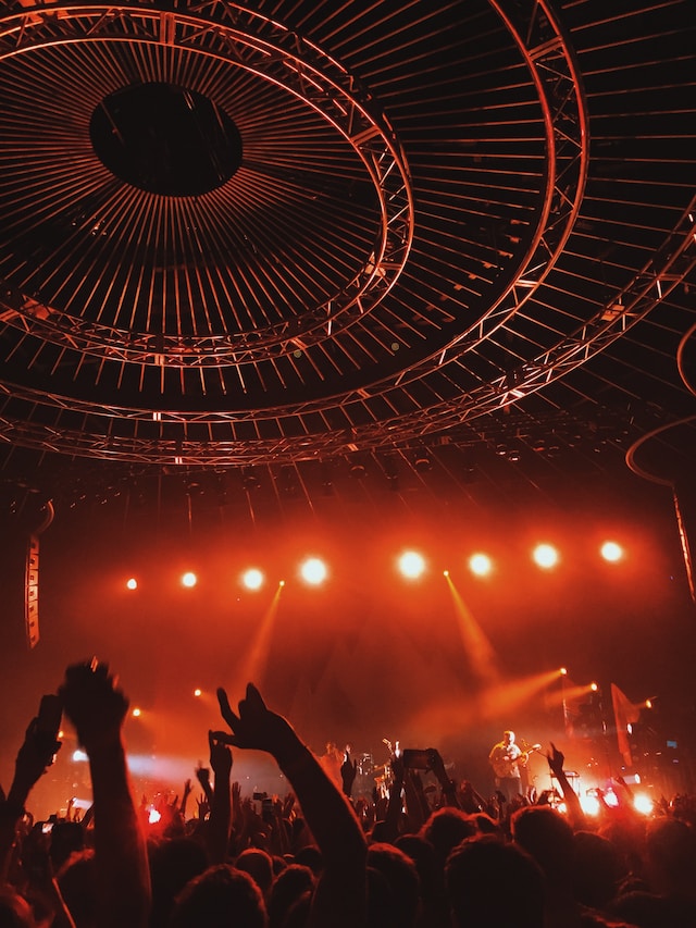 Billie Eilish and Lenny Kravitz Electrify Paris Summit with Unforgettable Concert