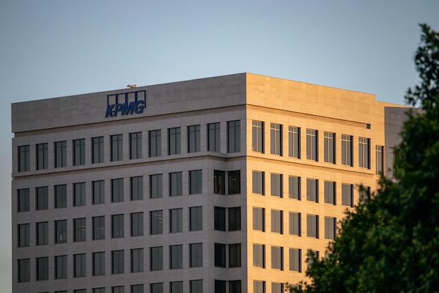 KPMG Announces Fresh Round of Layoffs, Resulting in 5% Reduction in US Workforce