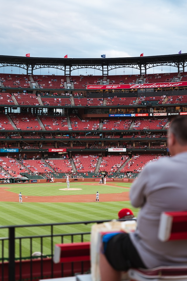 Making an Impact: New Angels INF Mike Moustakas Takes on White Sox