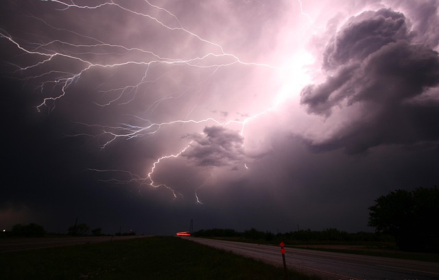 Tracking Rain Chances on Friday with Lingering Smoky Haze in Metro Detroit