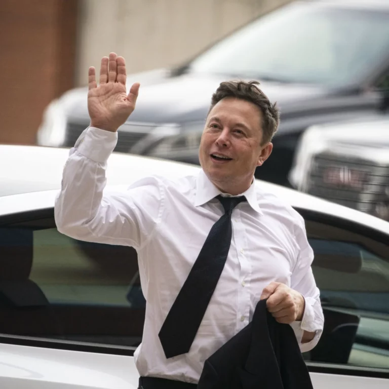 Court Upholds Musk’s Victory in $13 Billion Lawsuit over Tesla-SolarCity Deal