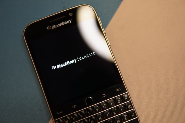 Veritas Contemplates Takeover Bid for BlackBerry