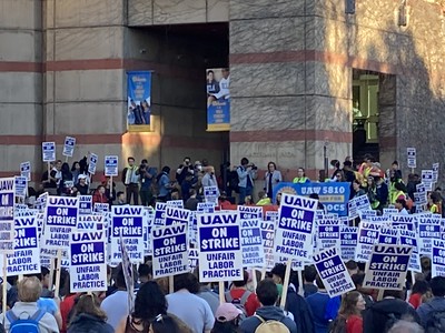 Ford Escapes Canada Walkout as UAW Gears Up for Potential US Auto Strikes