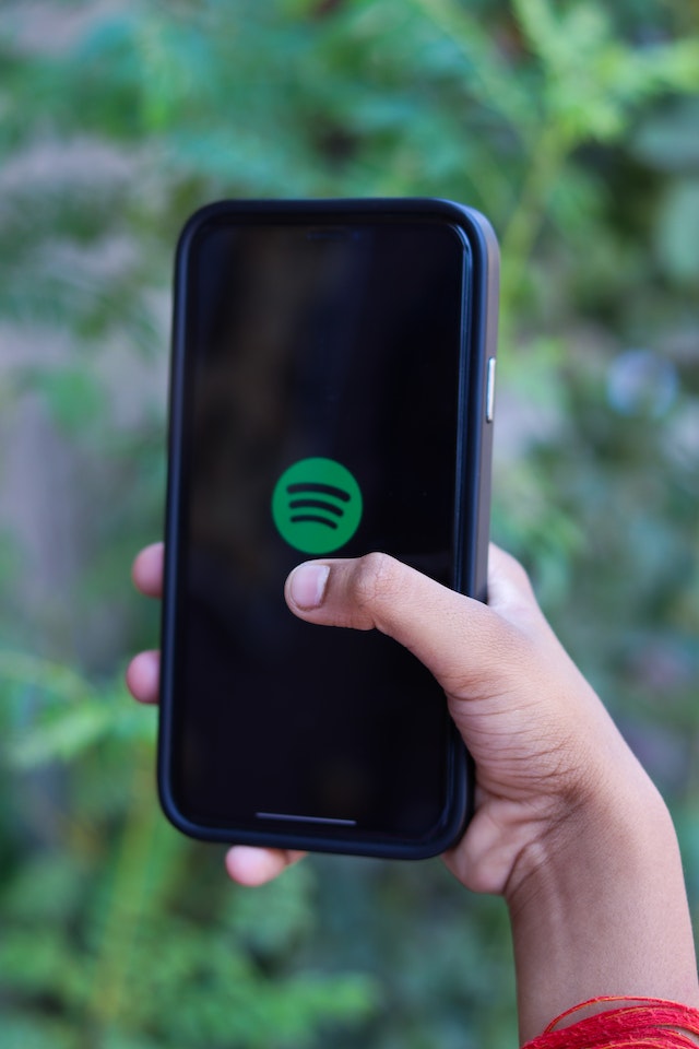 Spotify’s Game-Changing Voice Translation for Podcasts